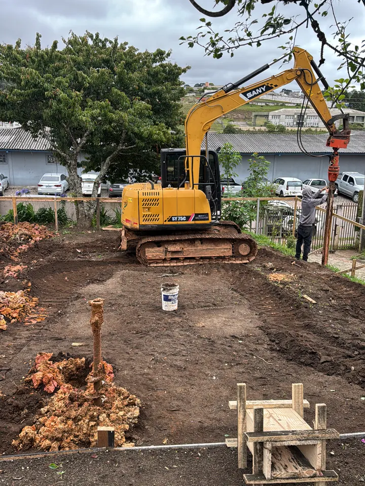Terraplenagem, dez 2025